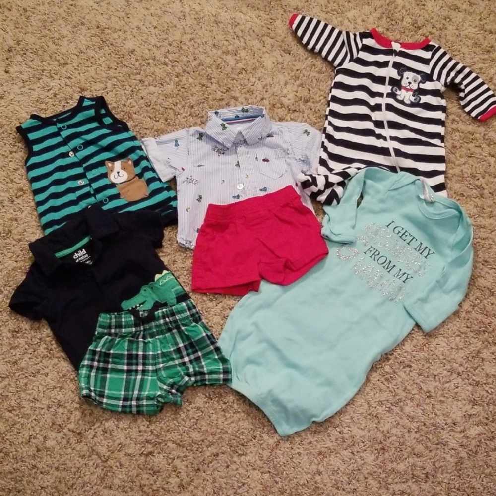 Newborn baby outfits
